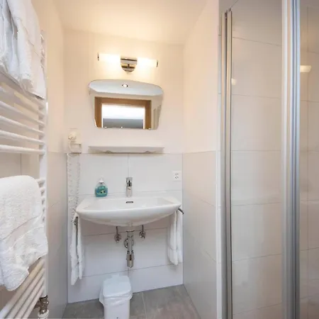 Chasa Sulai 삼나운