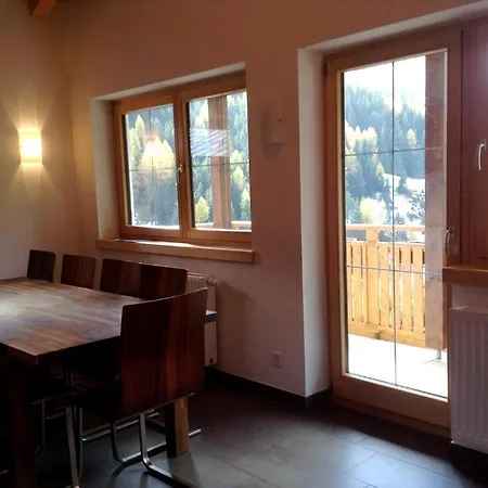 Chasa Sulai Apartment *