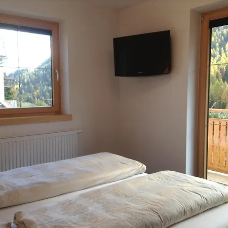 아파트 Chasa Sulai *